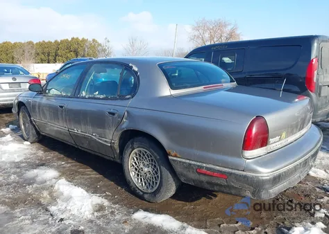 1994 Chrysler New Yorker Lh-Body z USA, uszkodzony, nr VIN 2C3HD46F8RH247564